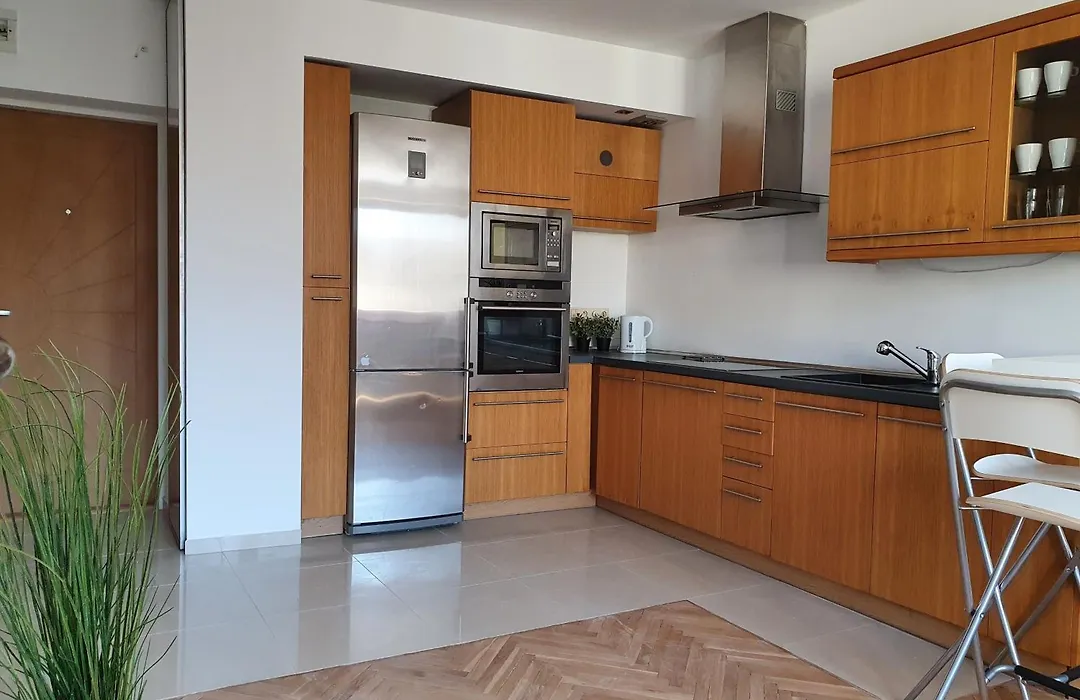 Apartament przy plaży&Parking-1